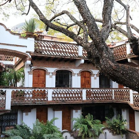 Hotel Los Arcos Taxco de Alarcon Exterior photo