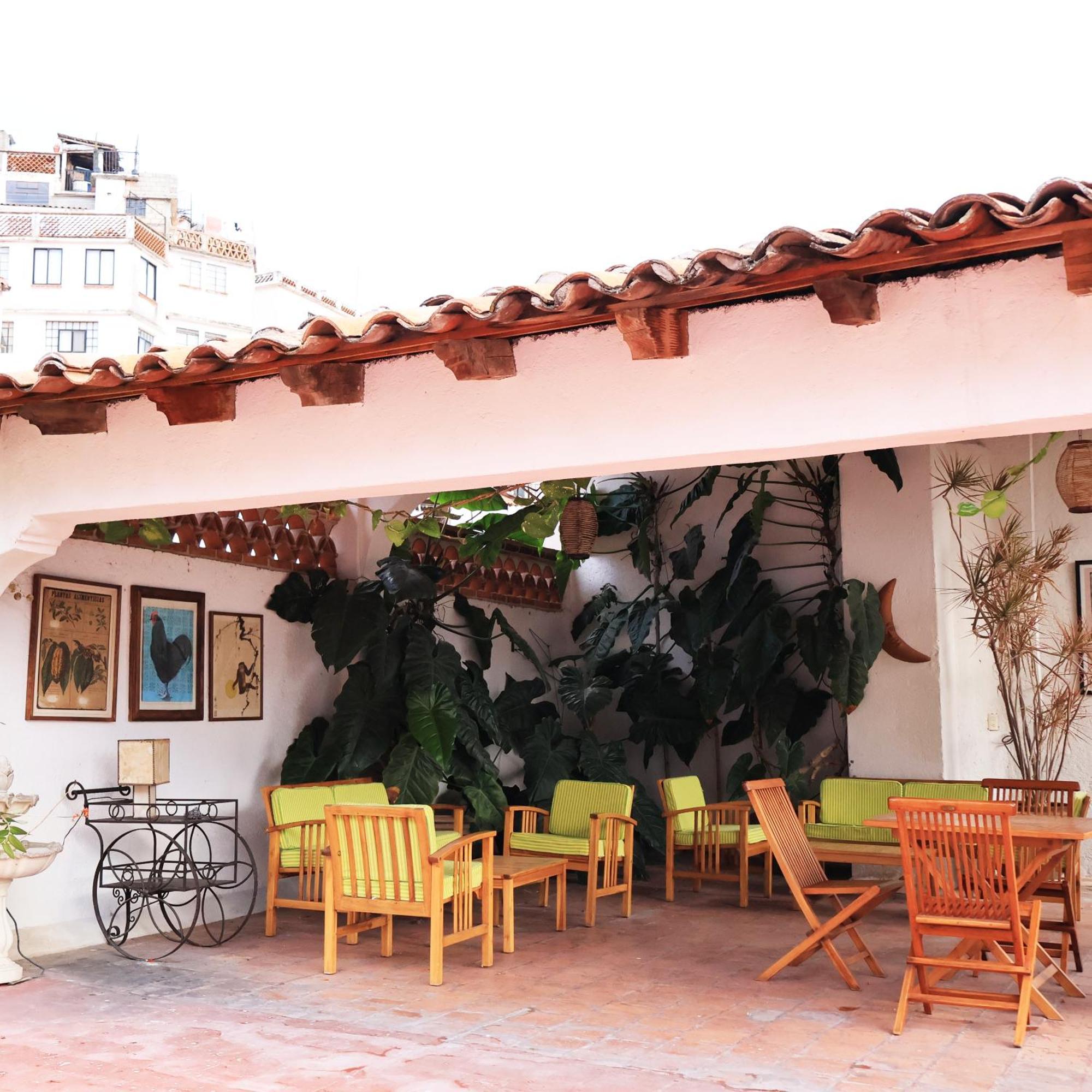 Hotel Los Arcos Taxco de Alarcon Exterior photo