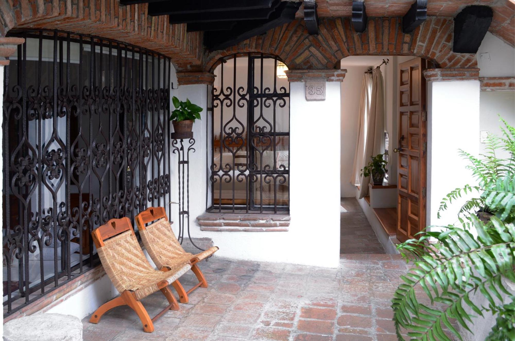 Hotel Los Arcos Taxco de Alarcon Exterior photo